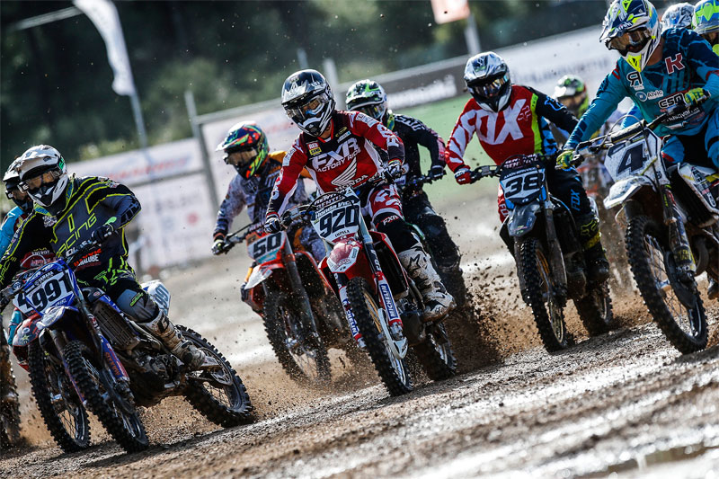 Ander Valent&iacute;n, segunda posici&oacute;n y liderato de MX1 en Galicia